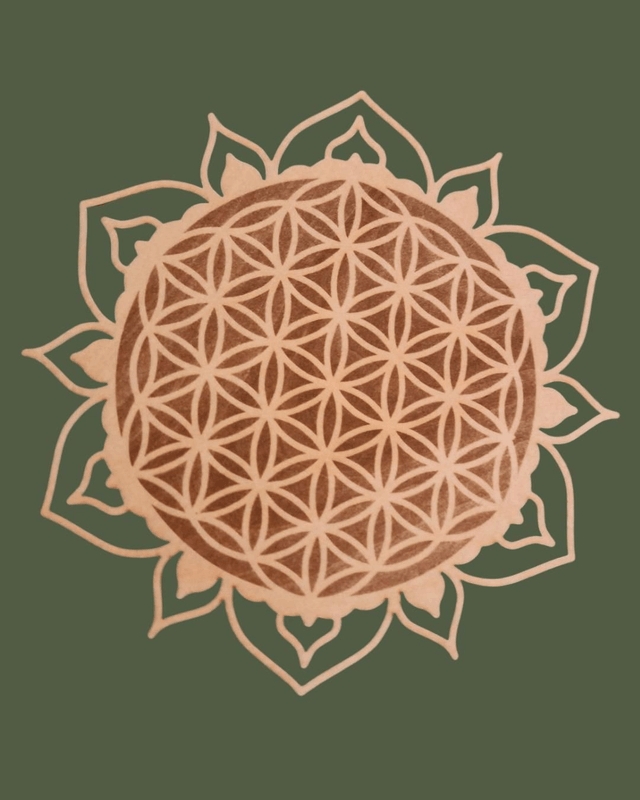 Fleur de Vie en Bois - Design Unique et Artisanal